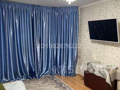 2-комнатная квартира · 60 м² · 4/12 этаж, мкр Жетысу-3 50 за 15 000 ₸ в Алматы, Ауэзовский р-н
