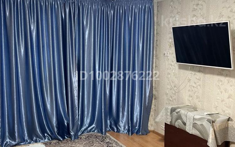 2-комнатная квартира · 60 м² · 4/12 этаж, мкр Жетысу-3 50 за 15 000 ₸ в Алматы, Ауэзовский р-н — фото 7