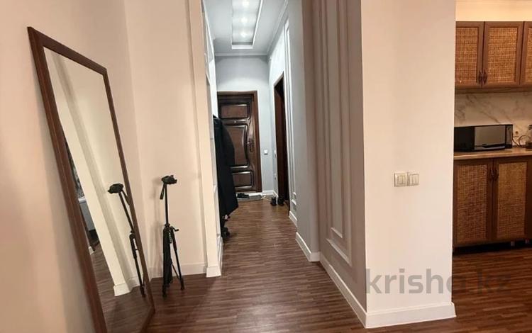 1-бөлмелі пәтер · 52 м² · 4/5 қабат, Есенберлина, бағасы: 49 млн ₸ в Алматы, Медеуский р-н — фото 2
