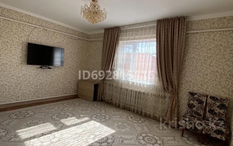 Отдельный дом • 3 комнаты • 80 м² • 12 сот., М.Елубаев за 12.5 млн 〒 в С.шапагатовой — фото 2