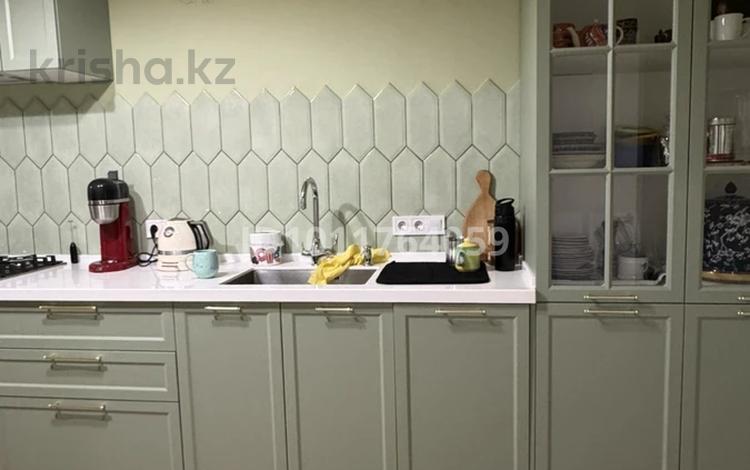 2-бөлмелі пәтер · 74 м² · 4/5 қабат, 15-й мкр 64 — От моря 500 метров, бағасы: ~ 34 млн ₸ в Актау — фото 2