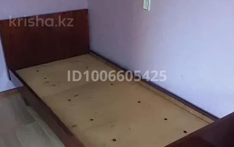 1 комната · 13 м² · 8 этаж, Серикбаев 1/1 за 140 000 ₸ в Усть-Каменогорске — фото 2