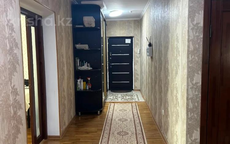 3-комнатная квартира · 113.8 м² · 9/18 этаж, Мамыр-1 за 71 млн ₸ в Алматы, Ауэзовский р-н — фото 2