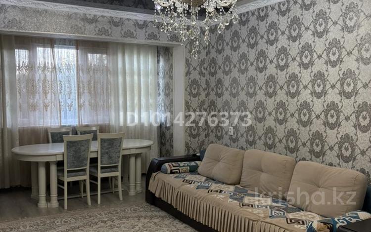 3-комнатная квартира · 80 м² · 5/5 этаж, Қойгелді 209 — Скарлет за 230 000 ₸ в Таразе — фото 2