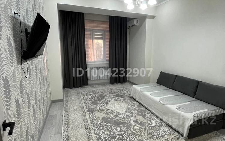 2-комнатная квартира · 69 м² · 10/10 этаж, 20-й мкр — Возле кольцевой между 18, 18а и 20мкр. за 200 000 ₸ в Актау — фото 2