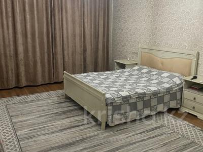 2-бөлмелі пәтер · 70 м² · 2/19 қабат, Брусиловского 167, бағасы: 350 000 ₸ в Алматы, Алмалинский р-н