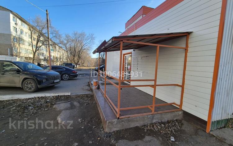 Дүкендер мен бутиктер, қоғамдық тамақтану орны, медорталықтар мен дәріханалар, білім орталықтары, ойын-сауық, кабинеттер және жұмыс орындары · 500 м², бағасы: 1.5 млн ₸ в Уральске, мкр Строитель — фото 2