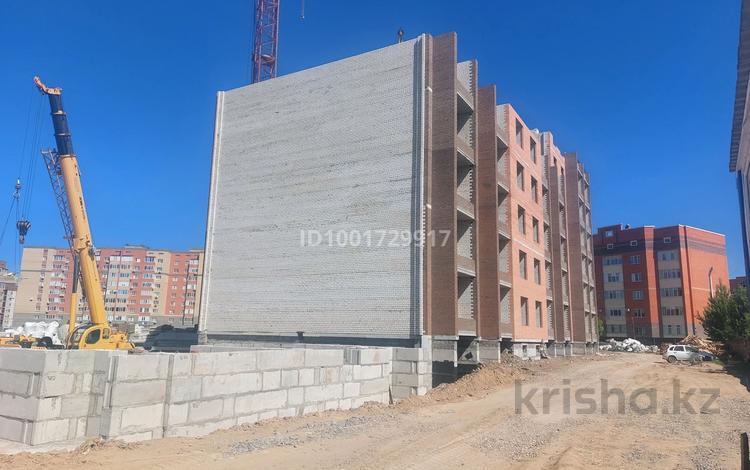 2-комнатная квартира · 71.2 м² · 4/8 этаж, мкр. Алтын орда 1111 — По тәуелсіздік-шоқай за 21 млн 〒 в Актобе — фото 2
