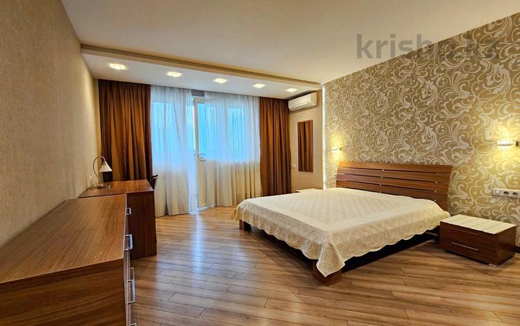 2-бөлмелі пәтер · 86 м² · 7/16 қабат, Розыбакиева - Аль Фараби 289 — ПАРКИНГ В ПОДАРОК, бағасы: 73 млн ₸ в Алматы, Бостандыкский р-н — фото 10