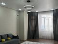 2-бөлмелі пәтер · 90 м² · 9/14 қабат, 17-й мкр 6, бағасы: 400 000 ₸ в Актау