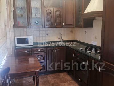 3-комнатная квартира · 63 м² · 3/9 этаж, мкр Самал-1 1 за 400 000 〒 в Алматы, Медеуский р-н