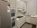 5-комнатная квартира · 220 м², Шарля де Голля 1 за 1.8 млн ₸ в Астане, р-н Байконур