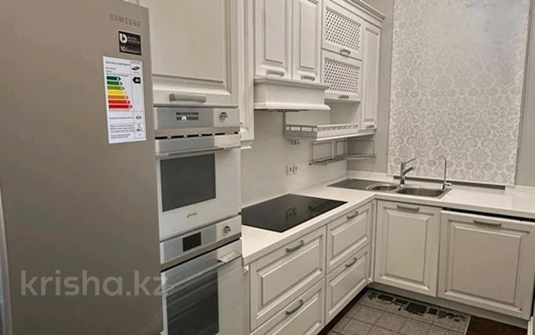 5-комнатная квартира · 220 м², Шарля де Голля 1 за 1.8 млн ₸ в Астане, р-н Байконур — фото 2