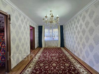 3-комнатная квартира · 46.9 м² · 1/5 этаж, ул. Абая за 8 млн ₸ в Темиртау