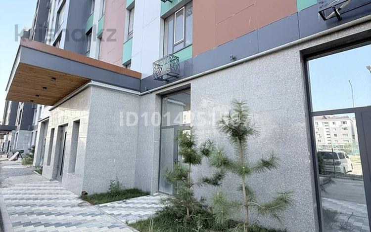 1-комнатная квартира · 61.2 м² · 8/10 этаж, мкр Асар-2, Мкр. Бозарык 3195/1 — Торговый комплекс Толеби за 23 млн ₸ в Шымкенте, Абайский р-н — фото 2