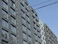 1-комнатная квартира · 61.2 м² · 8/10 этаж, мкр Асар-2, Мкр. Бозарык 3195/1 — Торговый комплекс Толеби за 23 млн ₸ в Шымкенте, Абайский р-н — фото 2