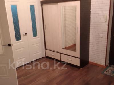 2-бөлмелі пәтер, 72 м², 2/5 қабат ай сайын, ТУРАН-1.&quot; АДИЯ&quot;. 15 д, бағасы: 120 000 〒 в Шымкенте, Туран р-н