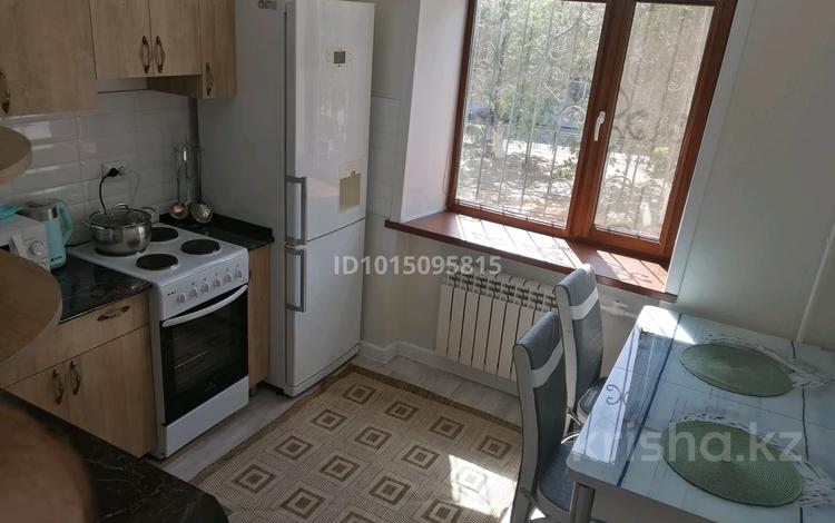 2-комнатная квартира · 70 м² · 2/5 этаж, Уалиханова 8 за 250 000 ₸ в Балхаше — фото 2
