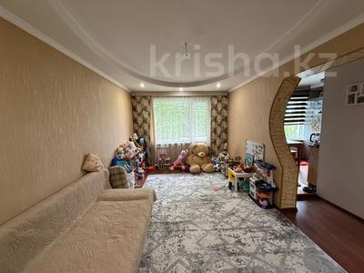 2-комнатная квартира · 49.4 м² · 4/5 этаж, Назарбаева 89 за 18.5 млн 〒 в Усть-Каменогорске