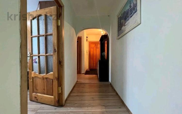 3-бөлмелі пәтер · 61 м² · 4/5 қабат, Валиханова 48 — Зелёный базар, бағасы: 48.5 млн ₸ в Алматы, Медеуский р-н — фото 31