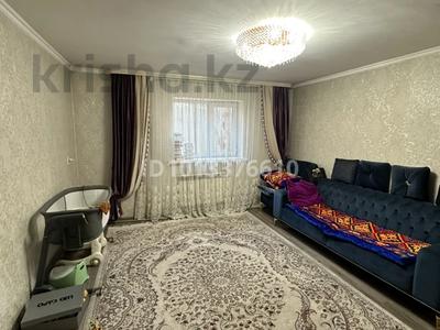 Отдельный дом · 3 комнаты · 80 м², мкр Тастак-2, Макатаева 147в — Жумалиева за 135 млн ₸ в Алматы, Алмалинский р-н