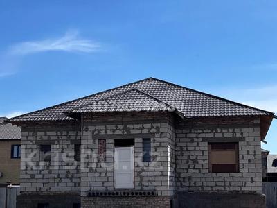 Отдельный дом · 4 комнаты · 250 м² · 10 сот., мкр Юго-Восток — Таттимбета 2 Жилой массив 12 за 55 млн 〒 в Караганде, Казыбек би р-н