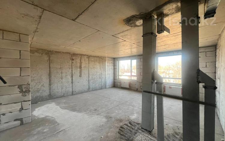 2-бөлмелі пәтер · 41 м² · 3/9 қабат, Бурундайская 91, бағасы: 19.2 млн ₸ в Алматы, Жетысуский р-н — фото 3