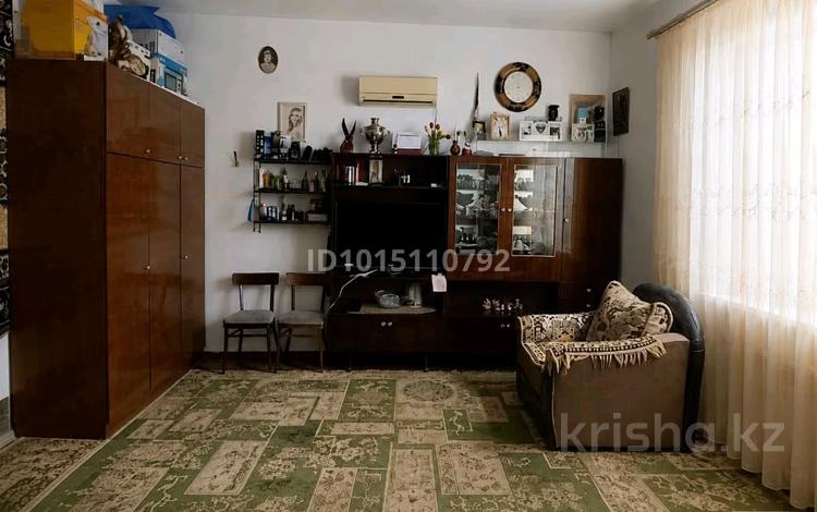 2-бөлмелі пәтер · 49.8 м² · 1/1 қабат, Бейсеуова 23, бағасы: 12 млн ₸ в Каргалы (п. Фабричный) — фото 2