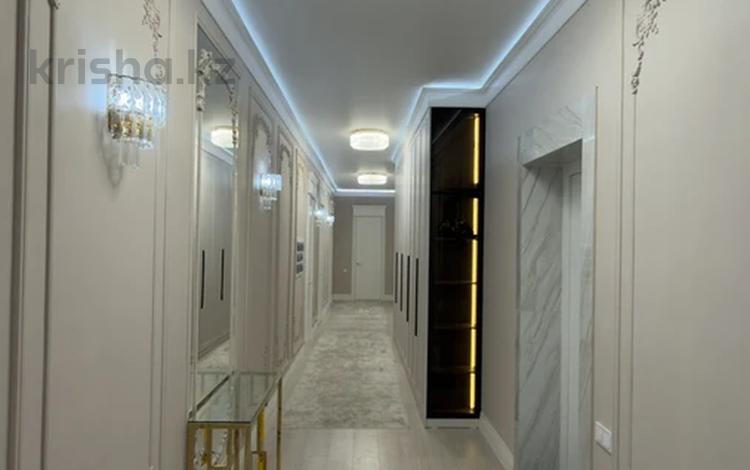 7-бөлмелі пәтер · 386 м² · 13/13 қабат, 16-й мкр 84, бағасы: 120 млн ₸ в Актау — фото 2