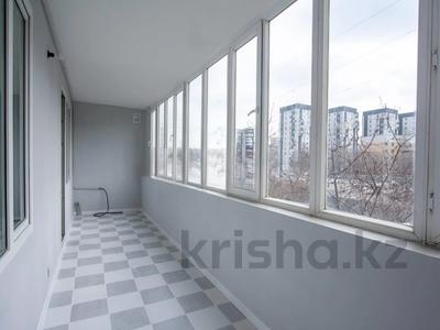 2-комнатная квартира · 53 м² · 3/9 этаж, мкр Аксай-1А 18 за 30 млн ₸ в Алматы, Ауэзовский р-н