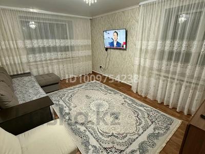 3-комнатная квартира · 70 м² · 2/2 этаж, Восточный, Квартал В за 23 млн 〒 в Семее