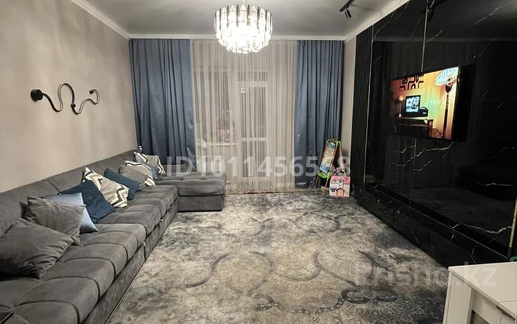 3-комнатная квартира · 100 м² · 9/10 этаж, мкр Юго-Восток, сатыбалдина 30 за 55 млн ₸ в Караганде, Казыбек би р-н — фото 2