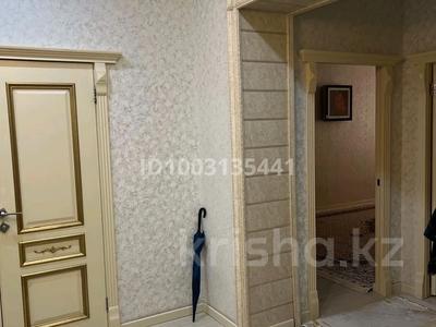 4-бөлмелі пәтер · 110 м² · 2/5 қабат, 29-й мкр 22/1 — Возле школы, бағасы: 40 млн ₸ в Актау