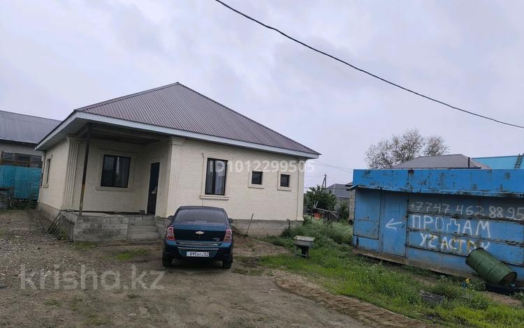 Отдельный дом · 4 комнаты · 120 м² · 6 сот., ул. 7-я Линия 24 за 26 млн ₸ в  — фото 2