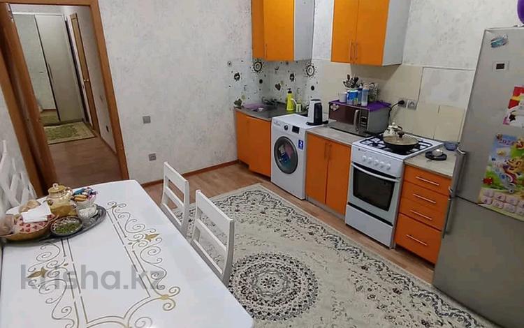 1-комнатная квартира, 50 м², 1/6 этаж, мкр. Алтын орда