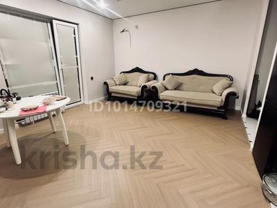 3-бөлмелі пәтер · 70.6 м² · 4/5 қабат, СТ Монтажник, Карасай батыра 12/1 — Райымбек батыра, бағасы: 55 млн ₸ в 