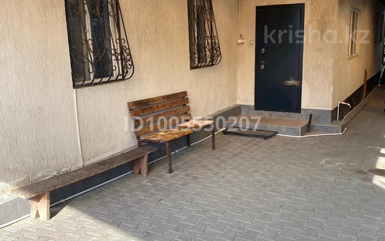 Жеке үй · 4 бөлме · 200 м² · 10 жүзд., Можайская 35 — Оренбургская, бағасы: 160 000 ₸ в Актобе, мкр Гормолзавод — фото 2
