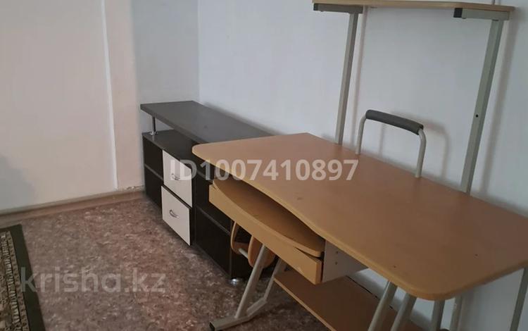 Отдельный дом · 2 комнаты · 57 м² · 8 сот., мкр Нурсая 1 за 100 000 〒 в Атырау — фото 8