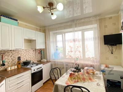 3-бөлмелі пәтер · 84.5 м² · 3/6 қабат, воинов-интернациолистов 2/1, бағасы: 37.5 млн ₸ в Костанае