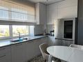 2-комнатная квартира · 80 м² · 14/16 этаж, Ержанова 34/1 за 500 000 〒 в Караганде, Казыбек би р-н — фото 2