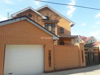 Отдельный дом · 13 комнат · 800 м² · 7 сот., Акжол 9 — Проезд Сейфулина за 245 млн 〒 в Атырау