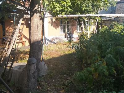 Отдельный дом · 4 комнаты · 65 м² · 5 сот., мкр Новый Город — Магаз Юбилейный за 50 млн 〒 в Караганде, Казыбек би р-н