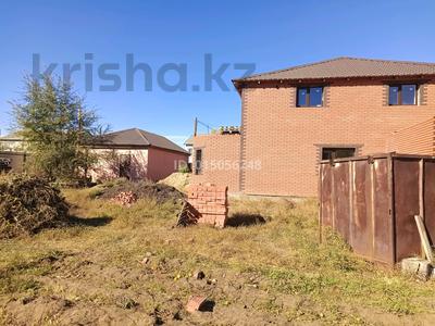 Часть дома · 9 комнат · 280 м² · 8 сот., Кунанва 4а — Рядом с прокоротуры за 35 млн ₸ в Дарьинске