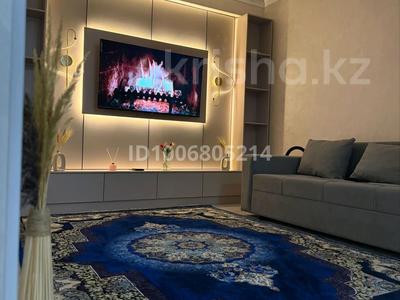 2-комнатная квартира · 55 м² · 10/10 этаж, мкр Айнабулак-1 51 за 20 000 〒 в Алматы, Жетысуский р-н