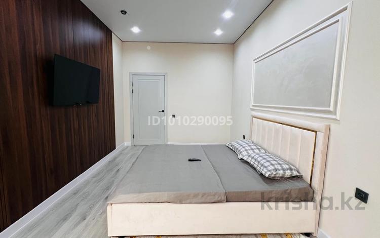 2-комнатная квартира · 52 м² · 10/16 этаж, 17-й мкр 23 за 250 000 ₸ в Актау — фото 16