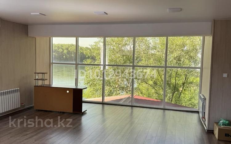 Кеңселер · 48 м², бағасы: 150 000 ₸ в Усть-Каменогорске, Ульбинский — фото 2