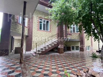 Жеке үй · 8 бөлме · 169 м² · 8 жүзд., мкр Жайлау 6 — Кафе Шафран, Мейман Ата напротив, бағасы: 75 млн ₸ в Шымкенте, Абайский р-н