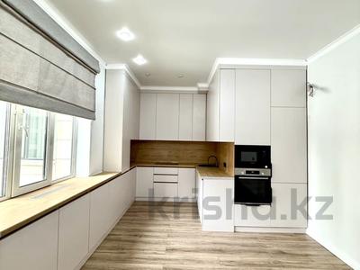 4-бөлмелі пәтер · 140 м² · 3/8 қабат, Керей, Жанибек хандар 2, 2/1, бағасы: 125 млн ₸ в Астане, Нура р-н