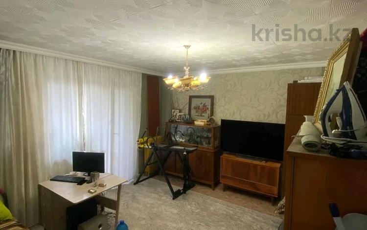 3-бөлмелі пәтер · 64 м² · 5/9 қабат, Степной 2 9, бағасы: 25.5 млн ₸ в Караганде, Казыбек би р-н — фото 2