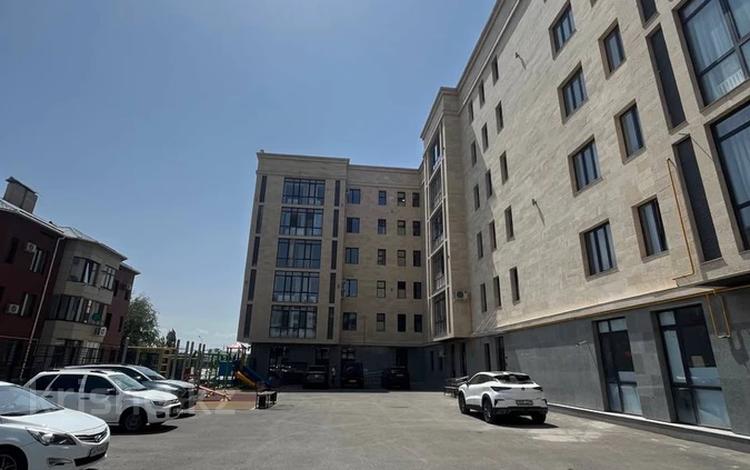 3-бөлмелі пәтер · 86.4 м² · 2/6 қабат, Ильяева 113 б — Акпан батыр, бағасы: 55 млн ₸ в Шымкенте, Аль-Фарабийский р-н — фото 2